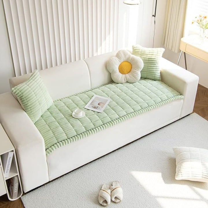 Skanto | Veluxe Shield – Premium Plush Sofa Trekk
