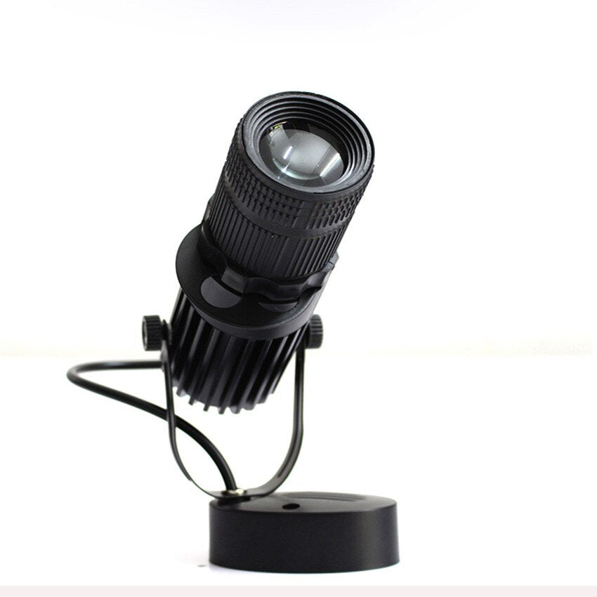 Verstellbarer LED-Deckenstrahler fra aluminium
