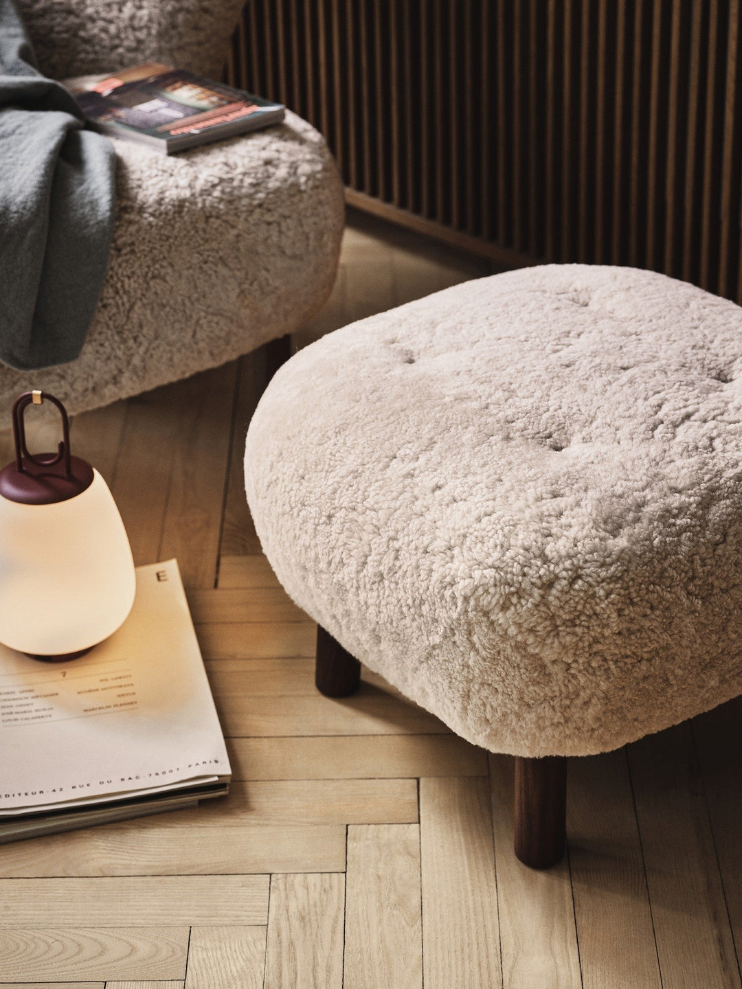 Skanto | Allsidig Patio Lantern - LunaGlow