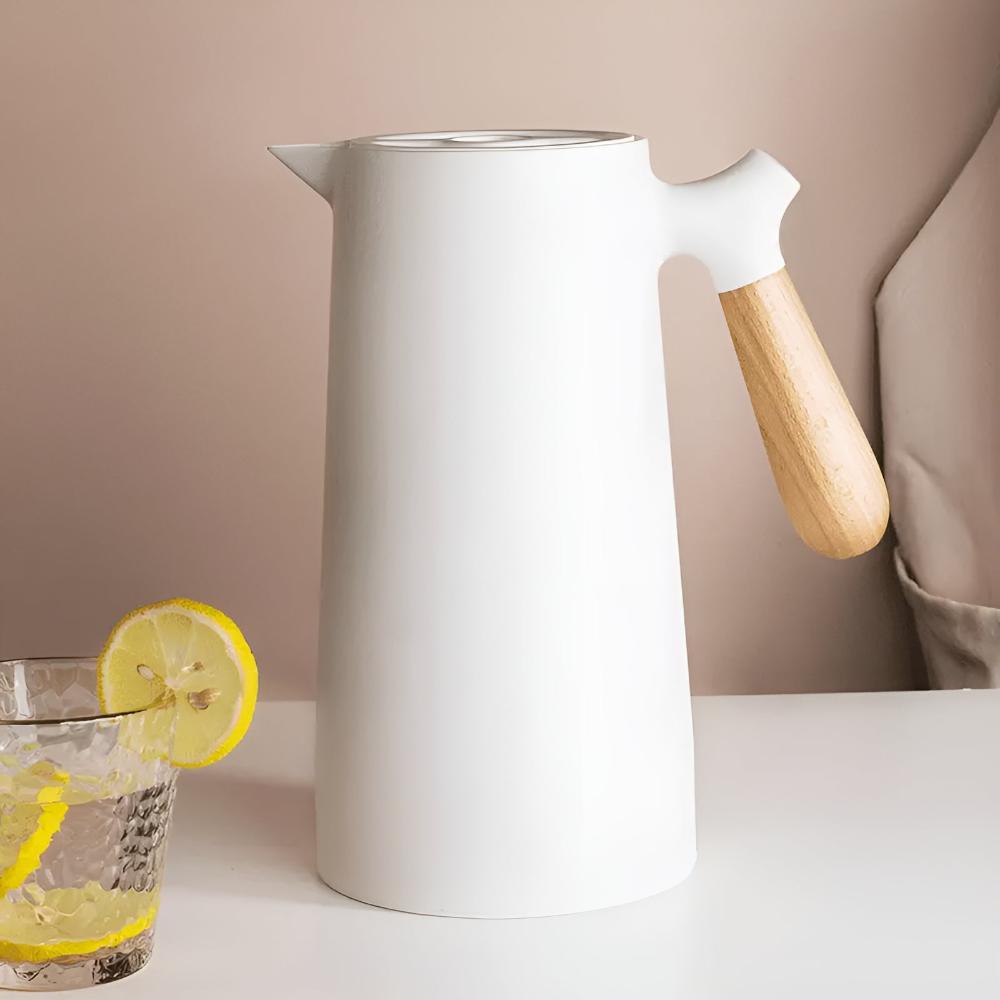 Skanto | VetroLux – Elegant dobbeltvegg glass karaffel med trehåndtak for varme og kalde drikker