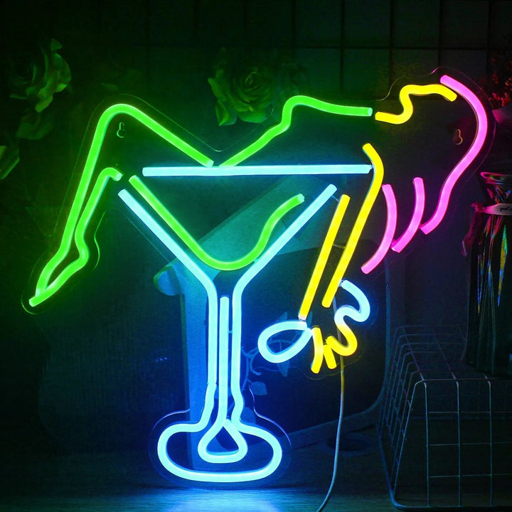 Skanto | Livlige Cocktails & Øl LED Neon Veggskilt