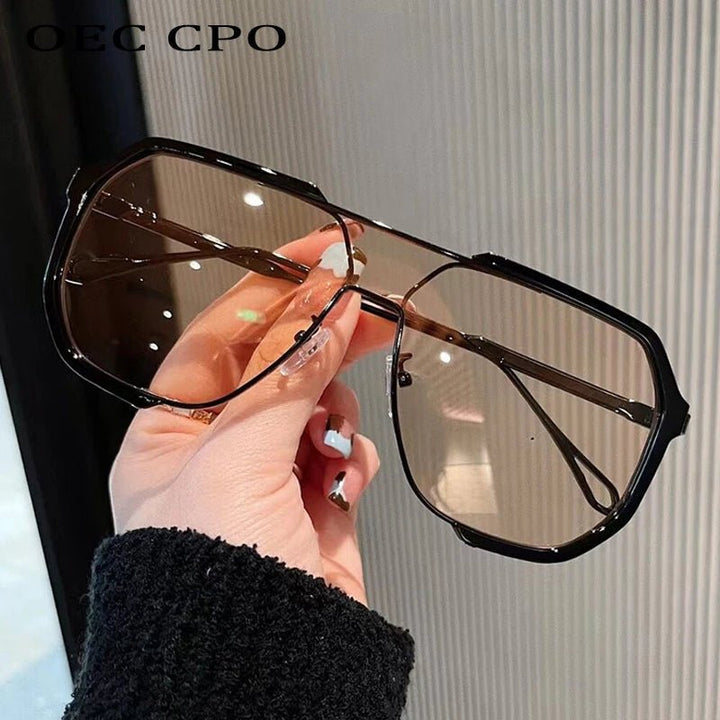 Skanto | VOGUEVIEW SHADES – Oversized firkantede solbriller med UV400 & fotokromatiske linser
