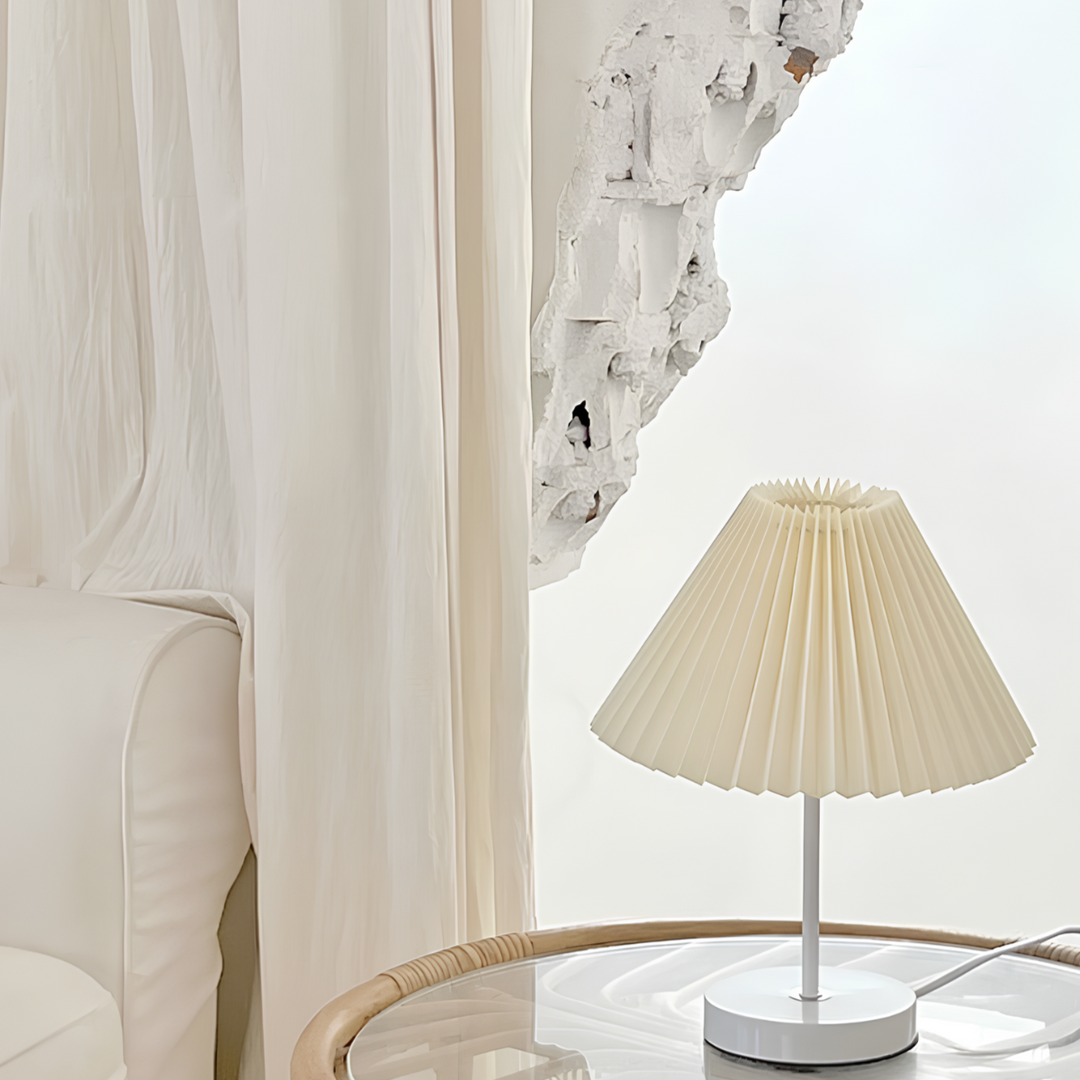 Skanto | Pleatique Bordlampe