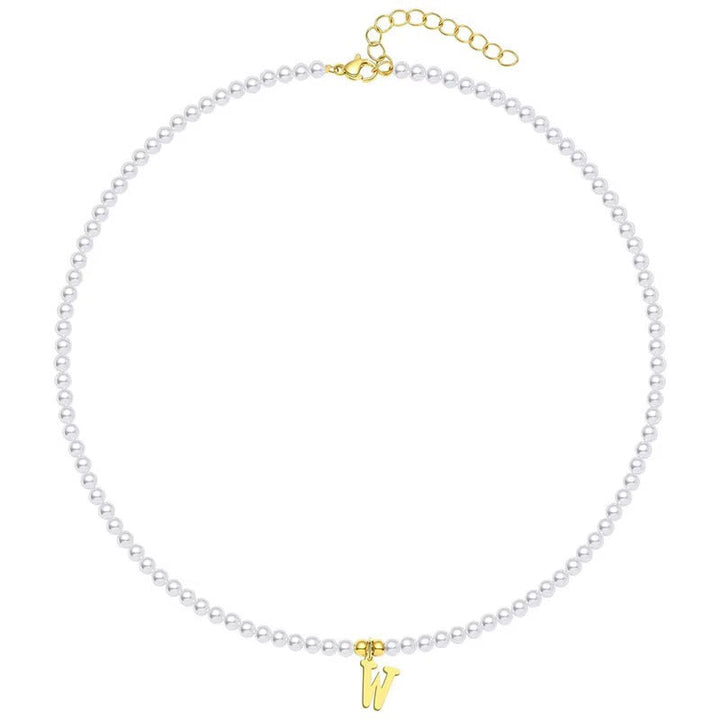 Skanto | Elegant gullbelagt perle bokstav initial halskjede