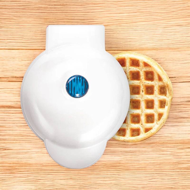 Skanto | Electric Nonstick Mini Waffle Maker