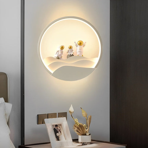 Skanto | Astronaut Vegglampe med TriColor LED Lys - 11