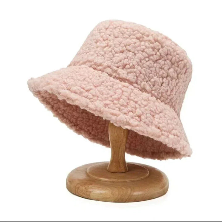 Skanto | Livia Kvinne Teddy Bucket Hat Varm Lammeull