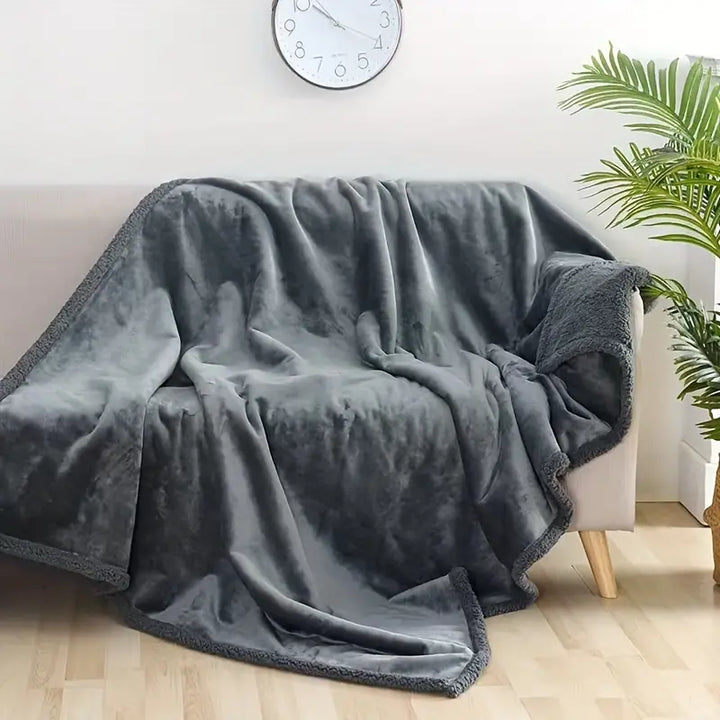 Skanto | Vanntett Fleece Teppesofin Beskyttende Kaste