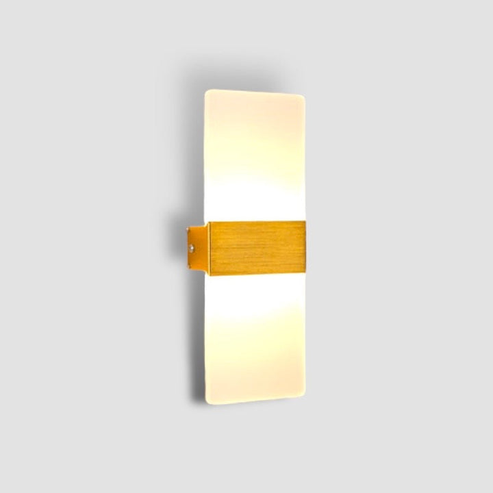 Skanto | Moderne vegglampe for soverom i elegant form