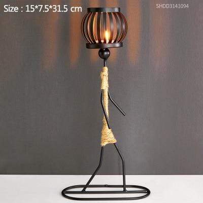 Håndlagde metalllysestaker med figurdesign, unike dekorasjoner for stue
