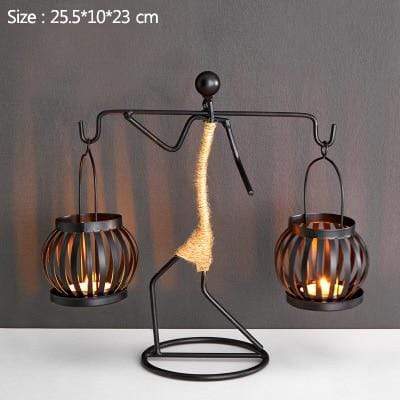 Håndlagde metalllysestaker med figurdesign, unike dekorasjoner for stue