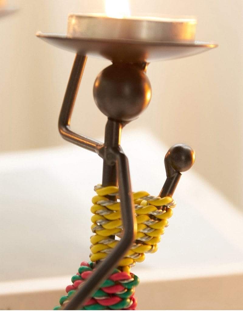 Håndlagde metalllysestaker med figurdesign, unike dekorasjoner for stue
