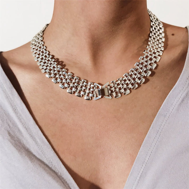 Skanto | Bredde Elv Flatkjede Choker Halskjede