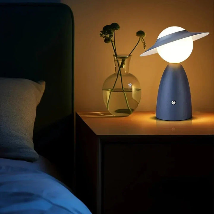 Skanto | Trådlampe - LumiCharge