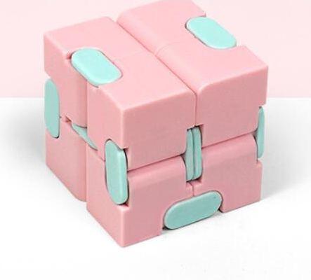 Infinity Cube | Skanto