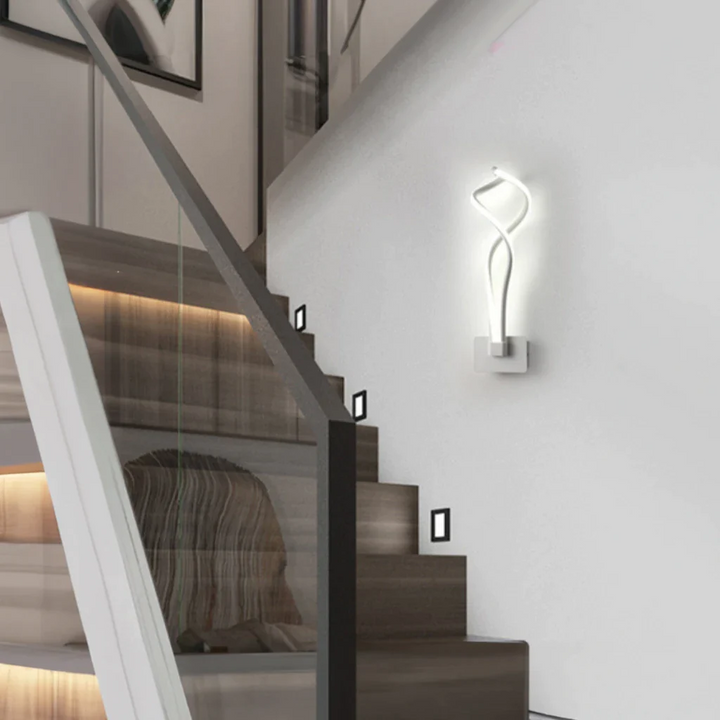 ÉclatHarmonieux – Elegant Vegglampe for en Avslappende Atmosfære Skanto